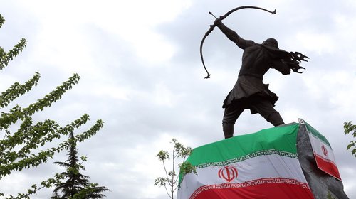 Irán no enviará negociadores a Pakistán mientras siga el bloqueo