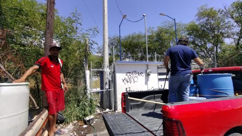 Irrumpen en instalaciones de AyD para surtirse de agua 