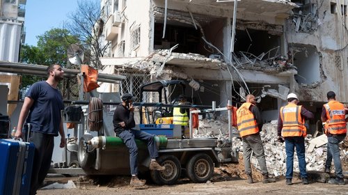 Israel bombardea instalaciones de gas en Isfahán