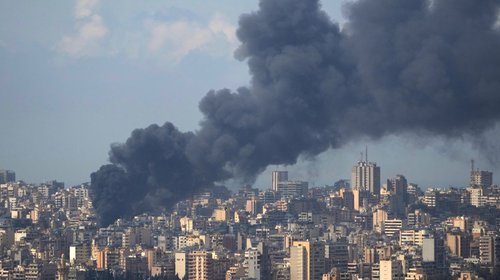 Israel bombardea Líbano pese a un alto al fuego; reportan muertos