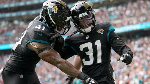 Lawrence y la defensa brillan; Jaguars vencen 23-7 a Falcons