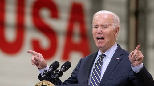 Biden arremete contra agentes del ICE tras muerte de Alex Pretti