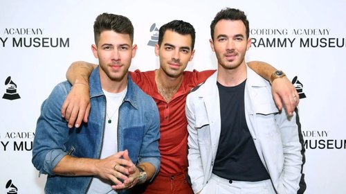 Los Jonas Brothers anuncian nuevas fechas de su tour