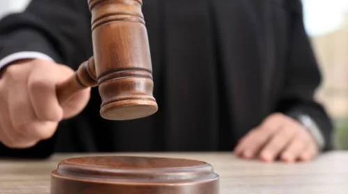 Jueces y magistrados mantienen paro contra reforma judicial