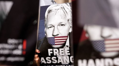 Julian Assange podrá apelar su extradición a EUA por espionaje