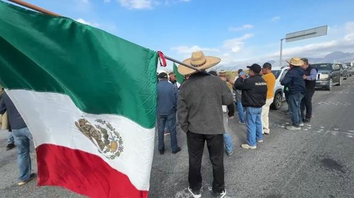 Protesta obliga al gobierno a acelerar venta de AHMSA: obreros 