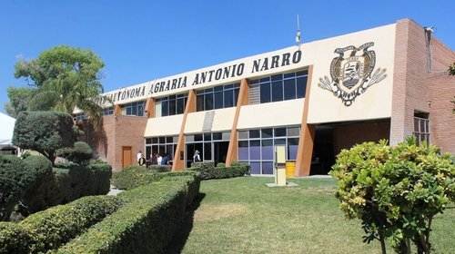 Estudiantes de la Narro envían ayuda a damnificados en Veracruz