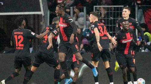 Leverkusen sigue sin perder empata 1-1 con el Borussia Dortmund