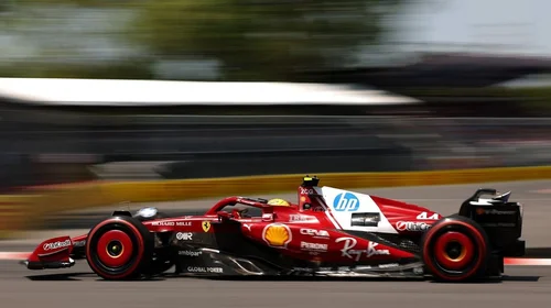 Hamilton lidera la primera práctica libre en Silverstone