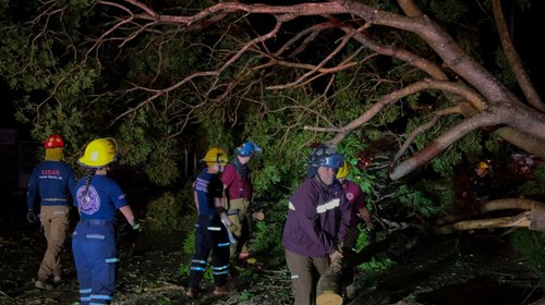 Se eleva a 3 muertos por 'Lidia' en Jalisco y Nayarit