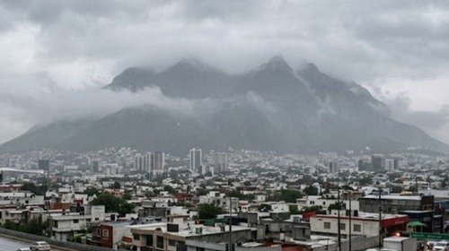Prevén incremento exponencial en potencial de lluvias en NL