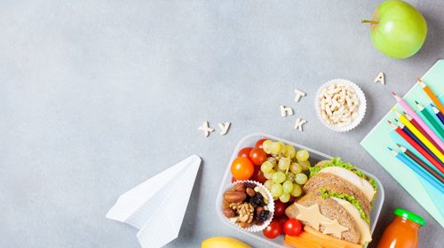 Cómo preparar una lonchera saludable para la escuela