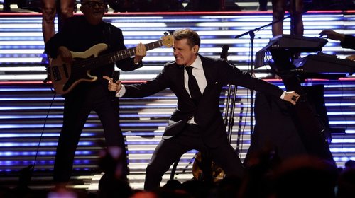 'El Sol' brilla más que nunca. Luis Miguel celebra cumpleaños #56