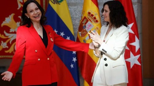 María Corina Machado recibe la Medalla de Oro en Madrid