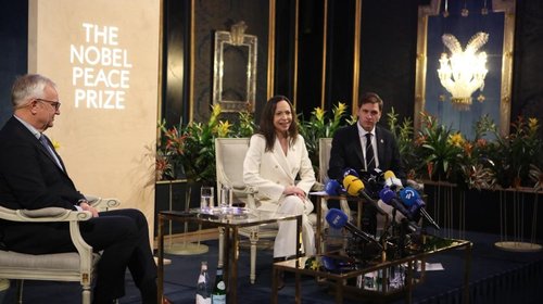 Evita Sheinbaum opinar sobre Premio Nobel a María Machado