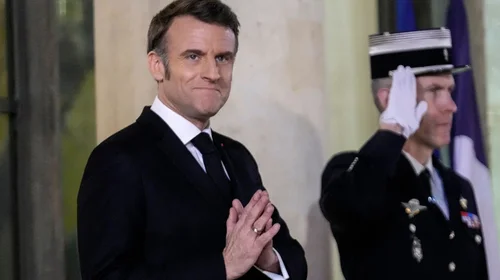Macron propone utilizar disuasión nuclear para proteger Europa