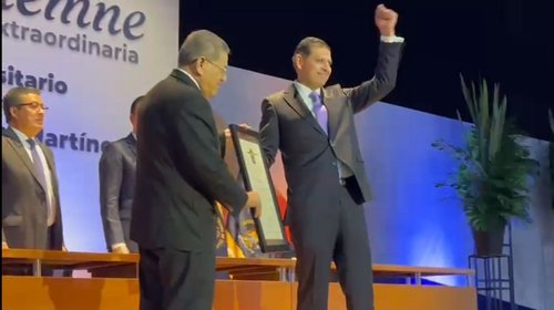 Rinde protesta Pimentel como nuevo rector de la UAdeC