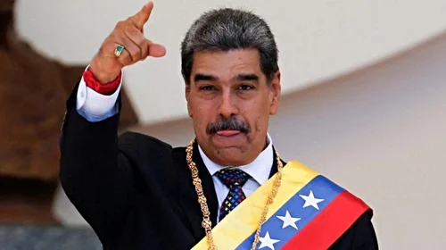 'Un avión irá a México para rescatar a 300 venezolanos': Maduro