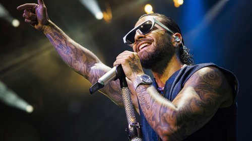 Colombia tiene 'mucho' que 'aprender' de El Salvador: Maluma