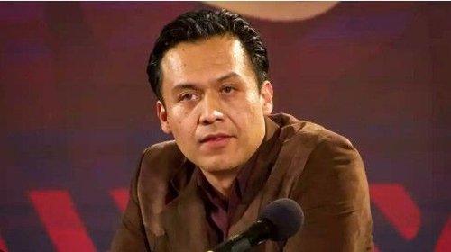 Marx Arriaga convoca asamblea tras su salida de la SEP