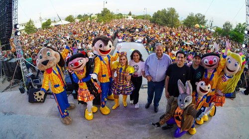 Más de 20 mil personas abarrotan la Alameda en 'Día del Niño'