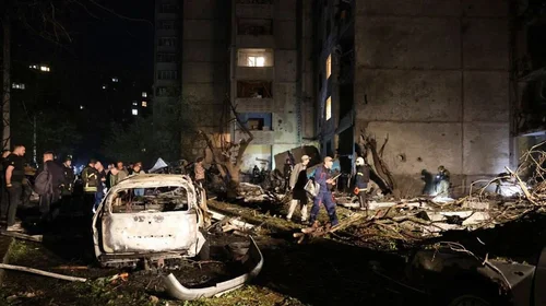 Más de 20 heridos tras ataques rusos a apartamentos en Ucrania
