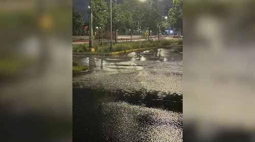 'Mega' bache en San Pedro provoca ponchaduras en vehículos