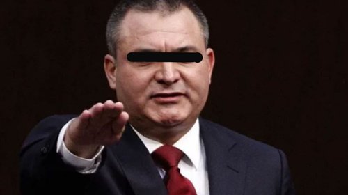 UIF exhibe contratos fraudulentos de García Luna