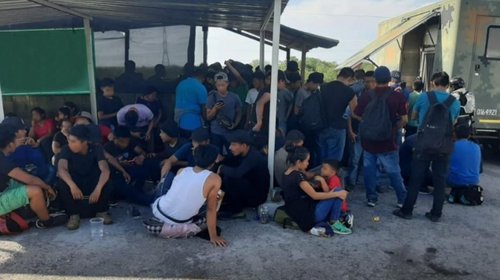 México pedirá a países que acepten vuelos para regresar migrantes