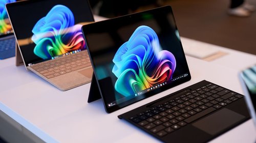 Microsoft retrasa polémica función de IA en sus nuevos equipos