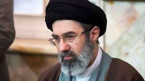 Ayatolá Mojtaba Jamenei proclama victoria sobre EUA e Israel