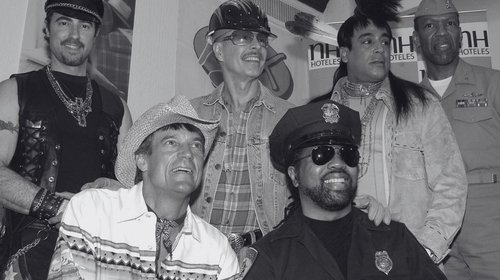 Muere famoso policía de 'Village People' a los 74 años 