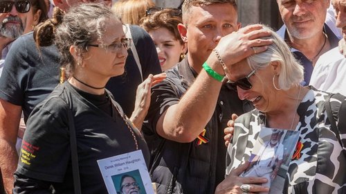 Mueren miles de personas en Reino Unido por sangre contaminada