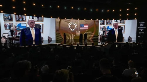 Trump elogia el fútbol en sorteo del Mundial de Clubes: video