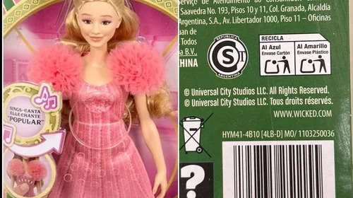 Demandan a Mattel por error de imprenta en muñecas de 'Wicked'