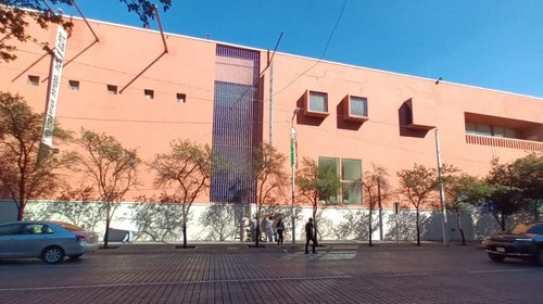 Blindan Museo Marco por marcha de legalización del aborto