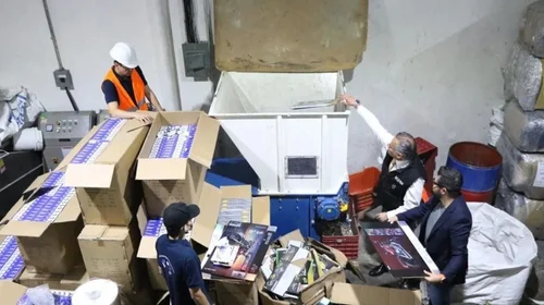 Destruyen casi 11,000 juguetes falsos de marca danesa en CDMX