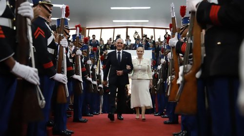 Nasry Asfura rinde protesta como presidente de Honduras
