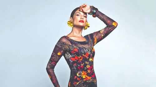 Celebra Natalia Jiménez dos décadas de música