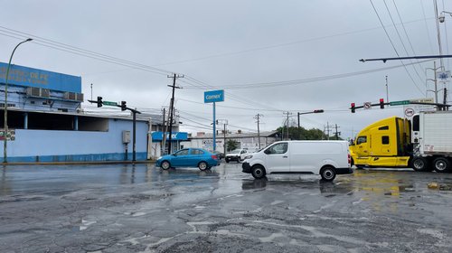 Empeoran baches en San Nicolás tras lluvias recientes