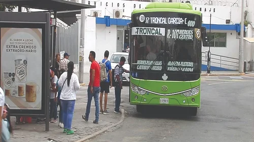 Avanza reestructura del transporte; sigue Escobedo