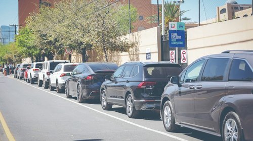 NL apuesta por carpool para aliviar tráfico; San Pedro lo inicia