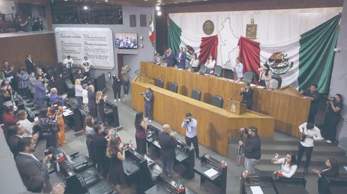 ⁠Empujan en Congreso crear delito de 'montachoques'