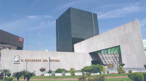 Da entrada Congreso NL a juicio político contra el gobernador