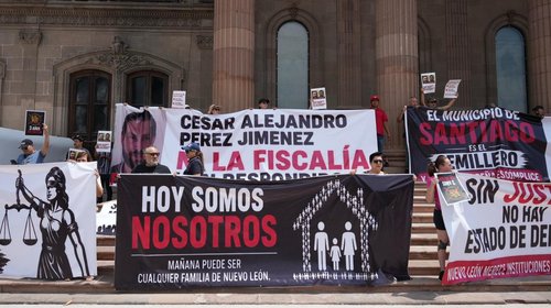 Víctimas de Creare exigen justicia a la FGR por megafraude