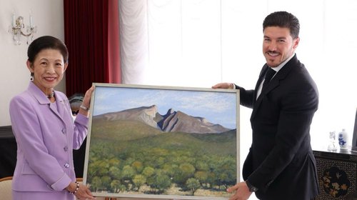 Amarra Samuel García inversiones de $2,100 mdd en Japón y Corea