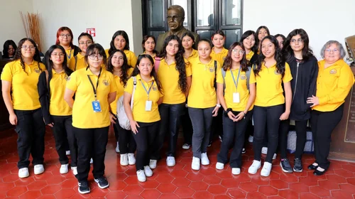 Empoderamiento femenino: 1,761 alumnas transforman el futuro