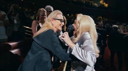 Meryl Streep sorprende a Adele en su concierto en Las Vegas