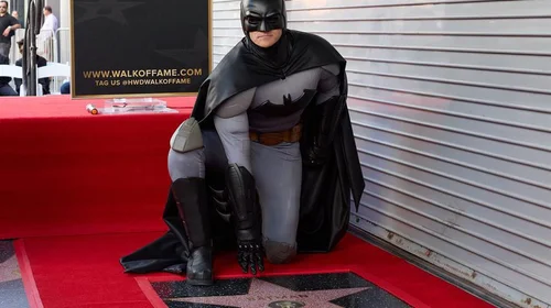Batman, el primer superhéroe con estrella en Hollywood
