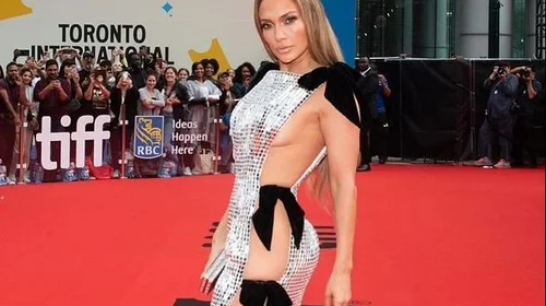 Jennifer Lopez deslumbra Festival de Cine de Toronto